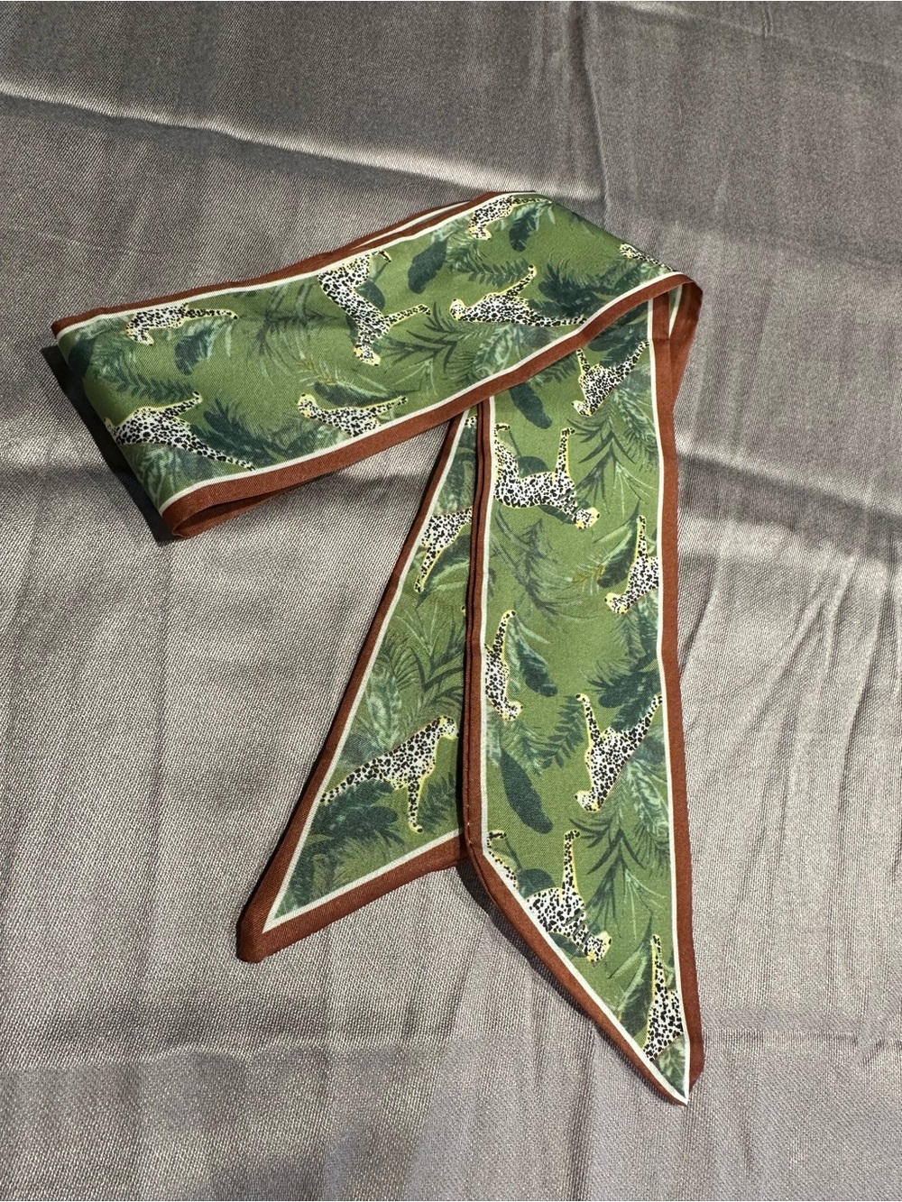 Green Leopard Print Skinny Twilly - Picture 3 of 3